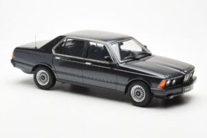 BMW 733i E23 Juodas Metallic KK-Scale 1:18 KKDC180101 Metalas - nuotrauka 4 iš 6