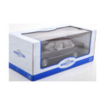 BMW 750i E32 Juodas MCG 1:18 - image 3 of 3