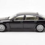 BMW 760Li E66 Juodas Kyosho 1:18 - image 4 of 9
