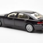 BMW 760Li E66 Juodas Kyosho 1:18 - image 7 of 9