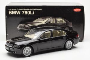 BMW 760Li E66 Juodas Kyosho 1:18 08572BK Metalas - nuotrauka 9 iš 9
