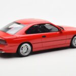 BMW 850 CSi E31 Raudonas Otto 1:18 - image 2 of 6