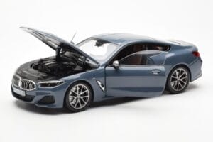 BMW 850i G15 Barcelona Blue Metallic Norev 1:18 80432450995 Metalas - nuotrauka 2 iš 8