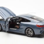 BMW 850i G15 Barcelona Blue Metallic Norev 1:18 - image 5 of 8