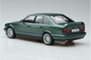 BMW Alpina B10 4.6 E34 Žalias MCG 1:18 MCG18229 Metalas - nuotrauka 5 iš 6