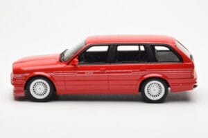 BMW Alpina B3 2.7 E30 Touring Raudonas Otto 1:18 OT366 Derva - nuotrauka 3 iš 6