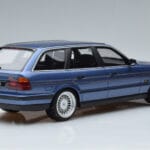 BMW Alpina B10 E34 4.0 Touring Mėlynas Otto 1:18 OT944 Derva - image 2 of 6