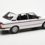 BMW M535i E12 Baltas Norev 1:18 - image 2 of 5
