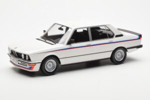 BMW M535i E12 Baltas Norev 1:18