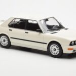 BMW M535i E28 Baltas Norev 1:18 - image 4 of 6