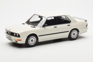 BMW M535i E28 Baltas Norev 1:18