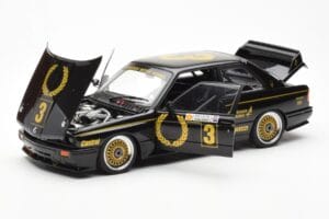 BMW M3 E30 #3 J. Richards Austrian Airlines ATCC 1987 AUTOart 1:18 88745 Metalas - nuotrauka 2 iš 8