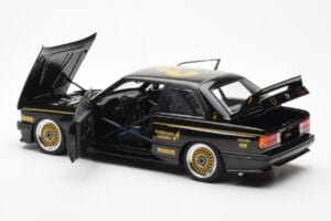 BMW M3 E30 #3 J. Richards Austrian Airlines ATCC 1987 AUTOart 1:18 88745 Metalas - nuotrauka 5 iš 8