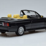 BMW M3 E30 Kabrioletas Juodas Otto 1:18 - image 2 of 6