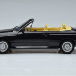 BMW M3 E30 Kabrioletas Juodas Otto 1:18 - image 3 of 6