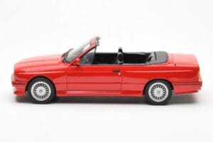 BMW M3 E30 Kabrioletas Raudonas Otto 1:18 OT077 Derva - nuotrauka 3 iš 6