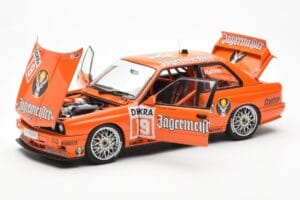 BMW M3 E30 #19 A. Hahne Jägermeister DTM 1992 AUTOart 1:18 89248 Metalas - nuotrauka 2 iš 8