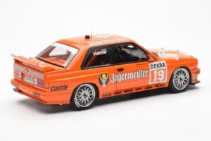 BMW M3 E30 #19 A. Hahne Jägermeister DTM 1992 AUTOart 1:18 89248 Metalas - nuotrauka 3 iš 8