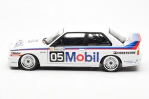 BMW M3 E30 #5 P. Brock Mobil ATCC 1988 AUTOart 1:18 88845 Metalas - nuotrauka 4 iš 8