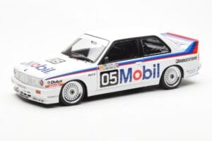 BMW M3 E30 #5 P. Brock Mobil ATCC 1988 AUTOart 1:18