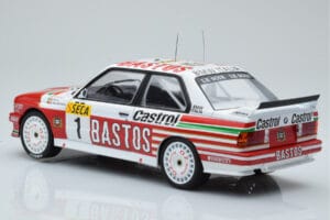 BMW M3 E30 Bastos #1 R. Ravaglia / E. Pirro / E. Van de Poele 24 Hours of Spa 1991 IXO 1:18 18RMC081A Metalas - nuotrauka 5 iš 6
