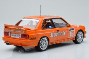 BMW M3 E30 Jagermeister #19 A. Hahne DTM Nurburgring 1992 IXO 1:18 18RMC082A Metalas - nuotrauka 2 iš 6