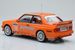 BMW M3 E30 Jagermeister #19 A. Hahne DTM Nurburgring 1992 IXO 1:18 18RMC082A Metalas - nuotrauka 5 iš 6