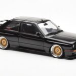 BMW M3 E30 Sport Evolution Juodas Custom Wheels AUTOart 1:18 - image 6 of 8