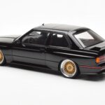 BMW M3 E30 Sport Evolution Juodas Custom Wheels AUTOart 1:18 - image 7 of 8