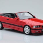 BMW M3 E36 Kabrioletas Raudonas Otto 1:18 - image 4 of 6