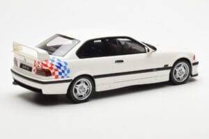 BMW M3 E36 Lightweight Baltas Otto 1:18 OT569 Derva - nuotrauka 2 iš 6