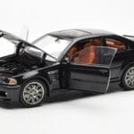 BMW M3 E46 Juodas AUTOart 1:18 - image 2 of 8