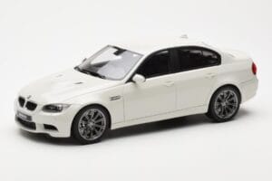 BMW M3 E90 Sedanas Baltas GT Spirit 1:18