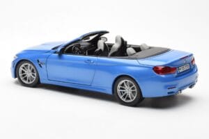 BMW M4 F83 Kabrioletas Yas Marina Mėlynas Paragon 1:18 80432339612 Metalas - nuotrauka 7 iš 8