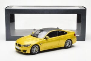 BMW M4 F82 Austin Geltonas Metallic Paragon 1:18 80432339606 Metalas - nuotrauka 8 iš 8