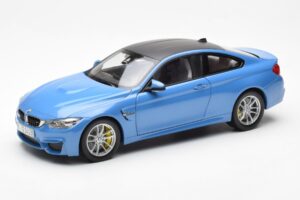 BMW M4 F82 Yas Marina Mėlynas Paragon 1:18