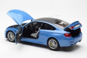 BMW M4 F82 Yas Marina Mėlynas Paragon 1:18 PA-97102 Metalas - nuotrauka 5 iš 8