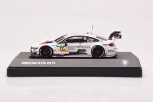 BMW M4 F82 #77 M. Tomczyk BMW M Performance Parts DTM 2015 Minichamps 1:43