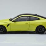 BMW M4 G82 Geltonas Pardavėjo Leidimas Minichamps 1:18 - image 4 of 8