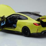 BMW M4 G82 Geltonas Pardavėjo Leidimas Minichamps 1:18 - image 5 of 8