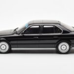 BMW M5 E34 Juodas Otto 1:18 - image 3 of 6