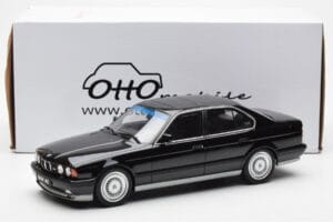 BMW M5 E34 Juodas Otto 1:18 OT690 Derva - nuotrauka 6 iš 6