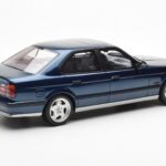 BMW M5 E34 Mėlynas Metallic Otto 1:18 - image 2 of 6