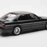 BMW M5 E34 Hartge H5 V12 Diamond Juodas Metallic Otto 1:18 - image 2 of 6
