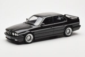 BMW M5 E34 Hartge H5 V12 Diamond Juodas Metallic Otto 1:18