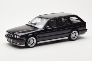BMW M5 E34 Touring Diamond Juodas Otto 1:18
