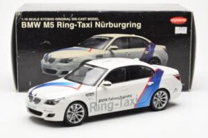 BMW M5 E60 Ring Taxi Nurburgring Kyosho 1:18 08593RT Metalas - nuotrauka 8 iš 8