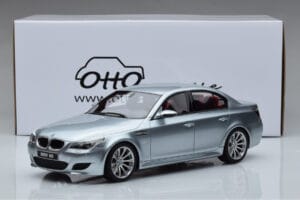 BMW M5 E60 Sidabrinis Otto 1:18 OT426 Derva - nuotrauka 6 iš 6