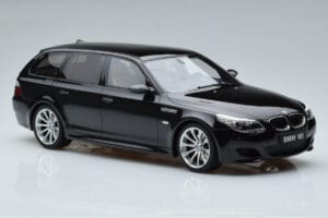 BMW M5 E61 Touring Juodas Otto 1:18 OT1020 Derva - nuotrauka 4 iš 6