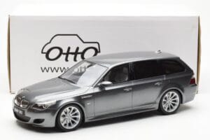 BMW M5 E61 Touring Pilkas Otto 1:18 OT189 Derva - nuotrauka 6 iš 6